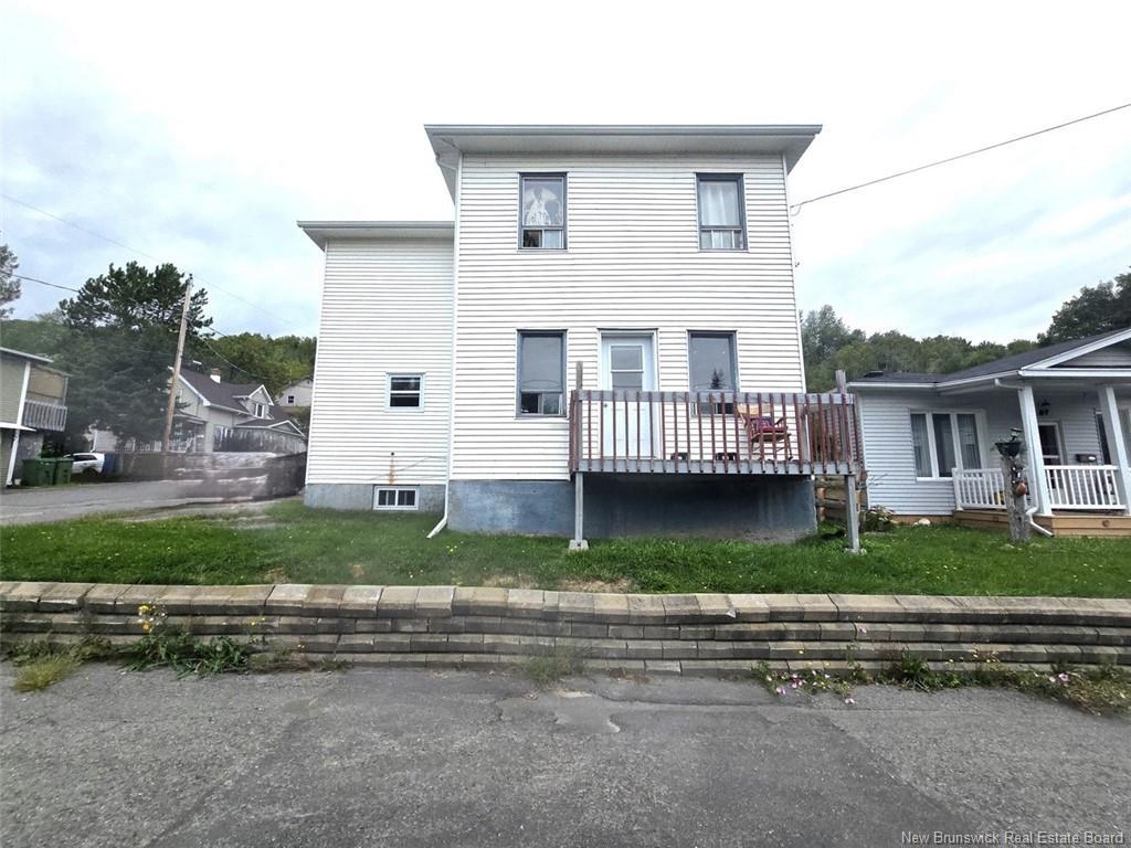 17-23 Rosario St, Edmundston, NB