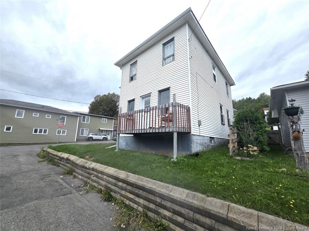 17-23 Rosario St, Edmundston, NB