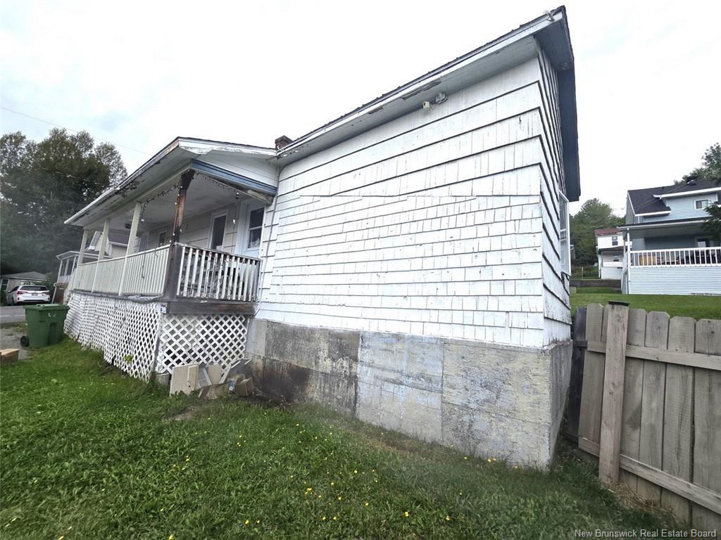17-23 Rosario St, Edmundston, NB
