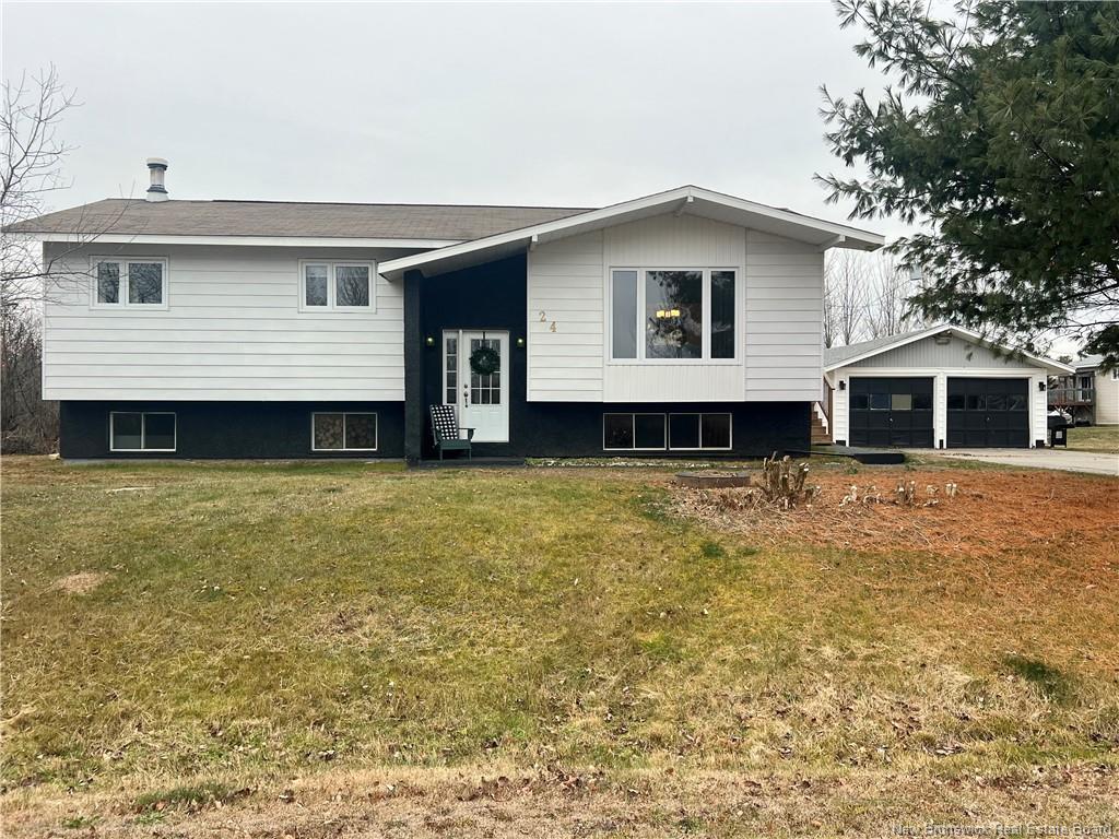 24 Catherine St, Bathurst, NB