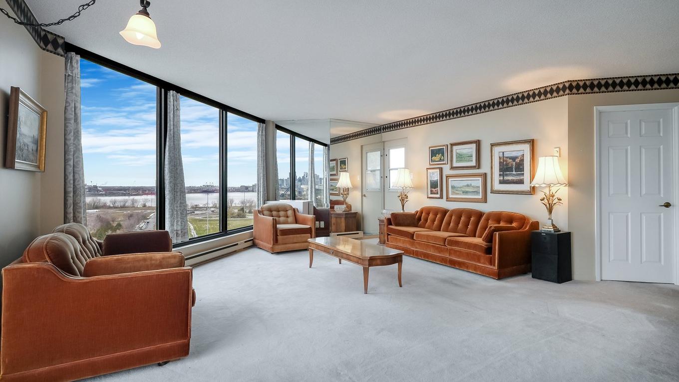 Salon - 1401-70 Rue De La Barre, Longueuil (Le Vieux-Longueuil), QC - Indoor Photo Showing Living Room