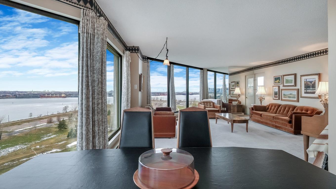 Salle à manger - 1401-70 Rue De La Barre, Longueuil (Le Vieux-Longueuil), QC - Indoor Photo Showing Living Room