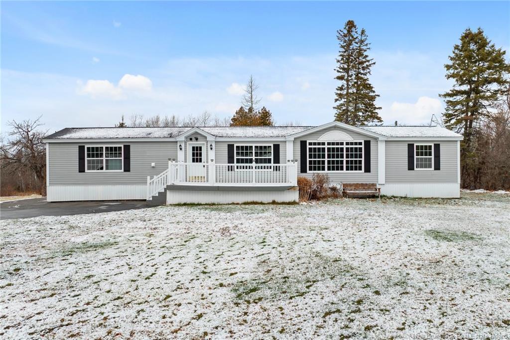 19 Cox Point Rd, Cumberland Bay, NB