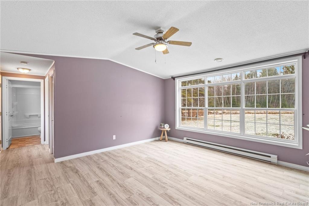 19 Cox Point Rd, Cumberland Bay, NB