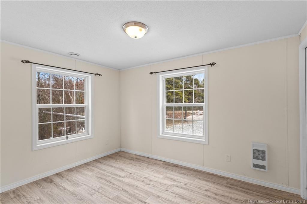 19 Cox Point Rd, Cumberland Bay, NB