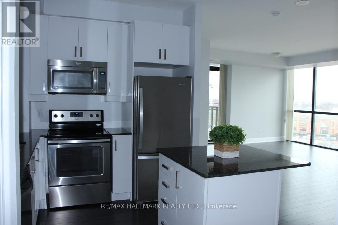 420 - 2900 Highway 7 Road, Vaughan, ON - Indoor Photo Showing Kitchen With Upgraded Kitchen