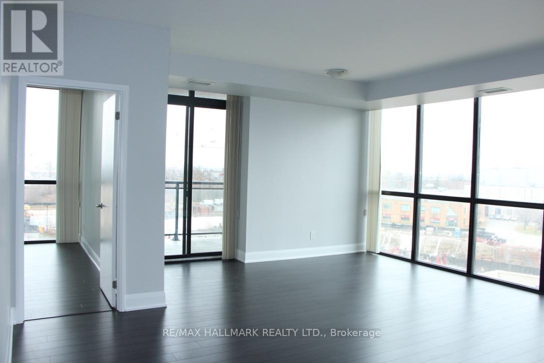 420 - 2900 Highway 7 Road, Vaughan, ON - Indoor Photo Showing Other Room