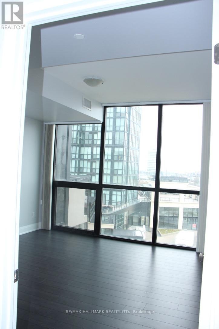 420 - 2900 Highway 7 Road, Vaughan, ON - Indoor Photo Showing Other Room