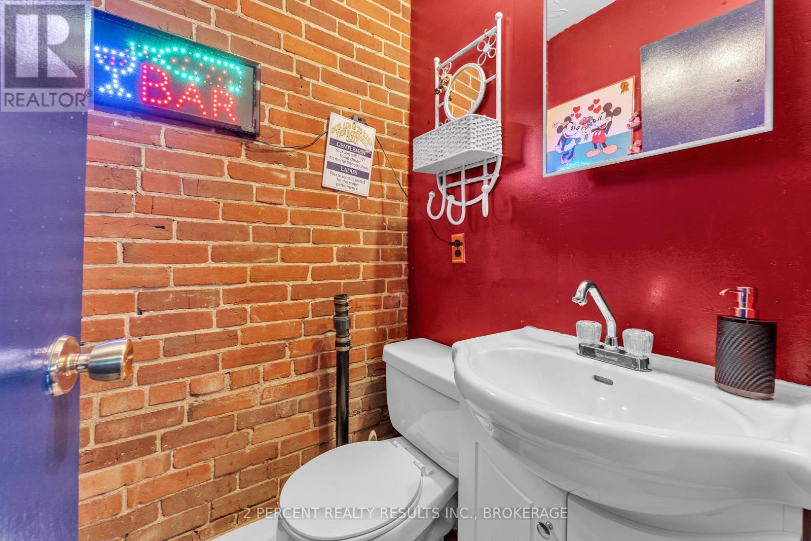 12 Luffman Road, Tweed (Hungerford (Twp)), ON - Indoor Photo Showing Bathroom