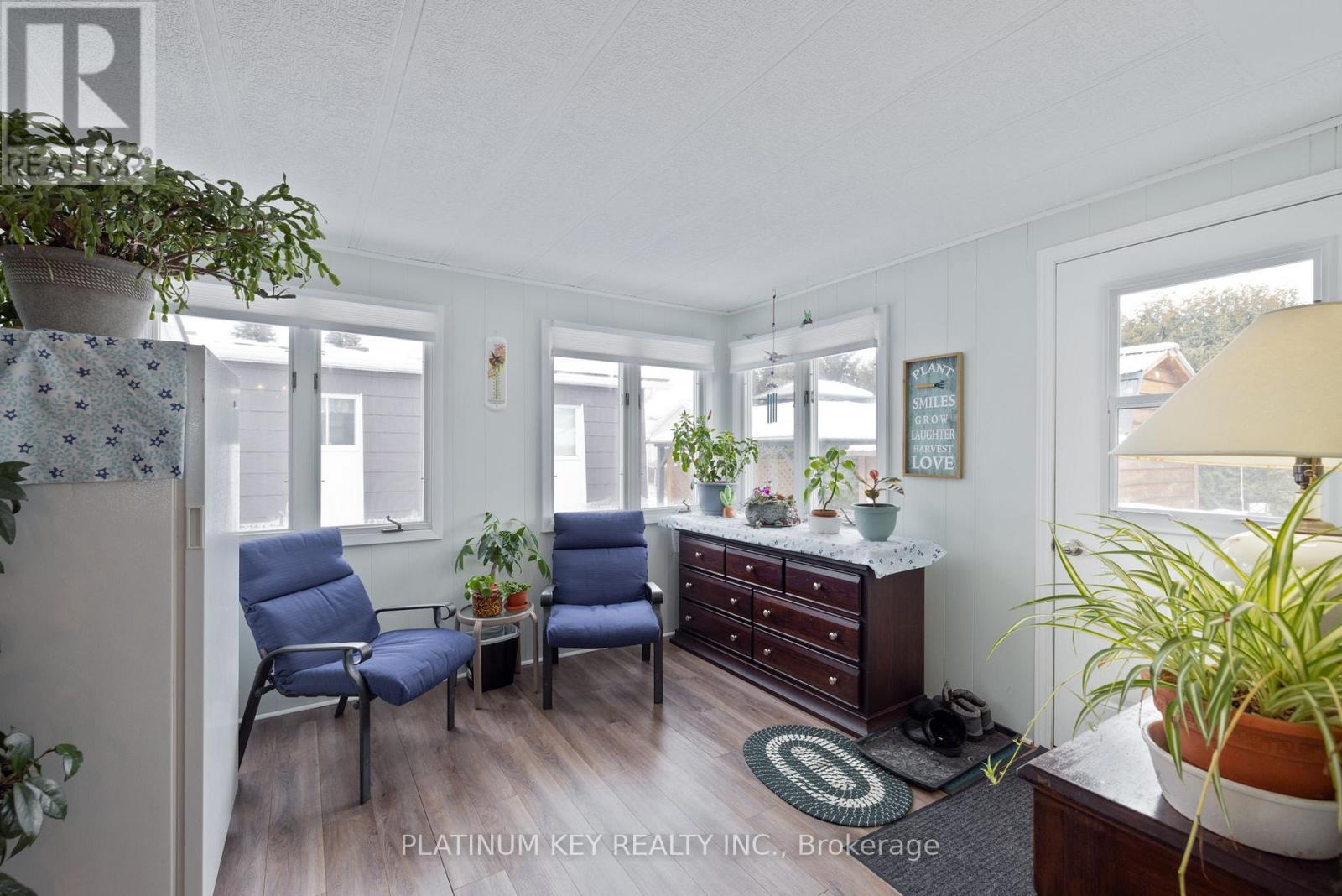 477 Richard Crescent, Strathroy-Caradoc (Se), ON - Indoor