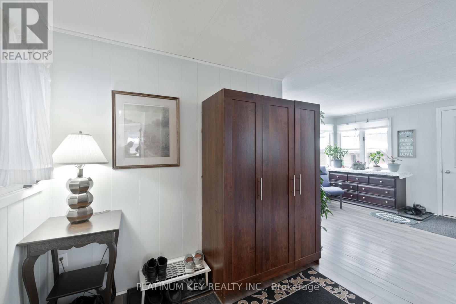 477 Richard Crescent, Strathroy-Caradoc (Se), ON - Indoor