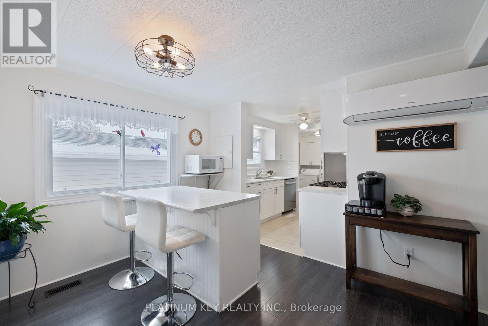 477 Richard Crescent, Strathroy-Caradoc (Se), ON - Indoor