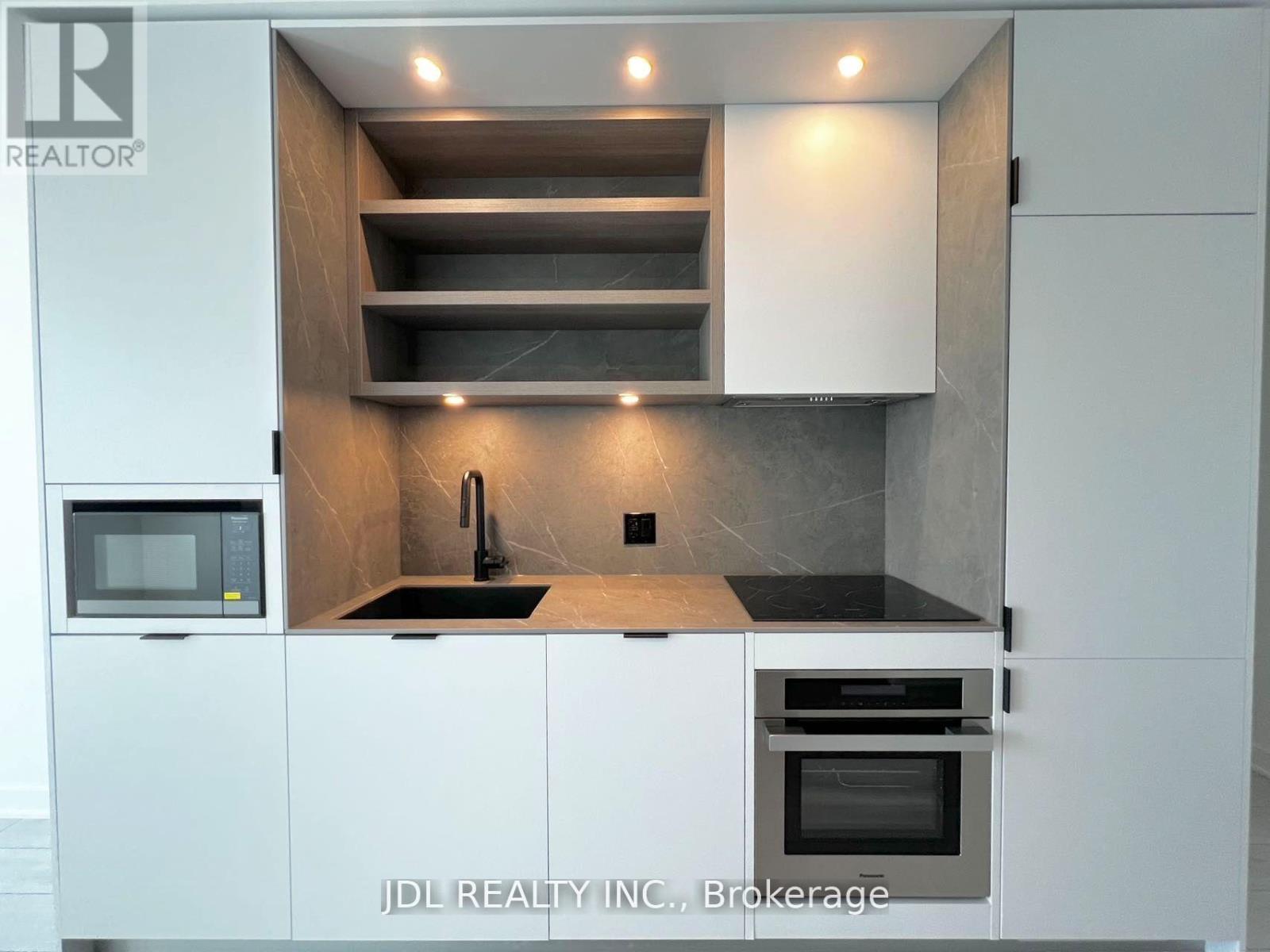 4201 - 55 Charles Street E, Toronto, ON - Indoor