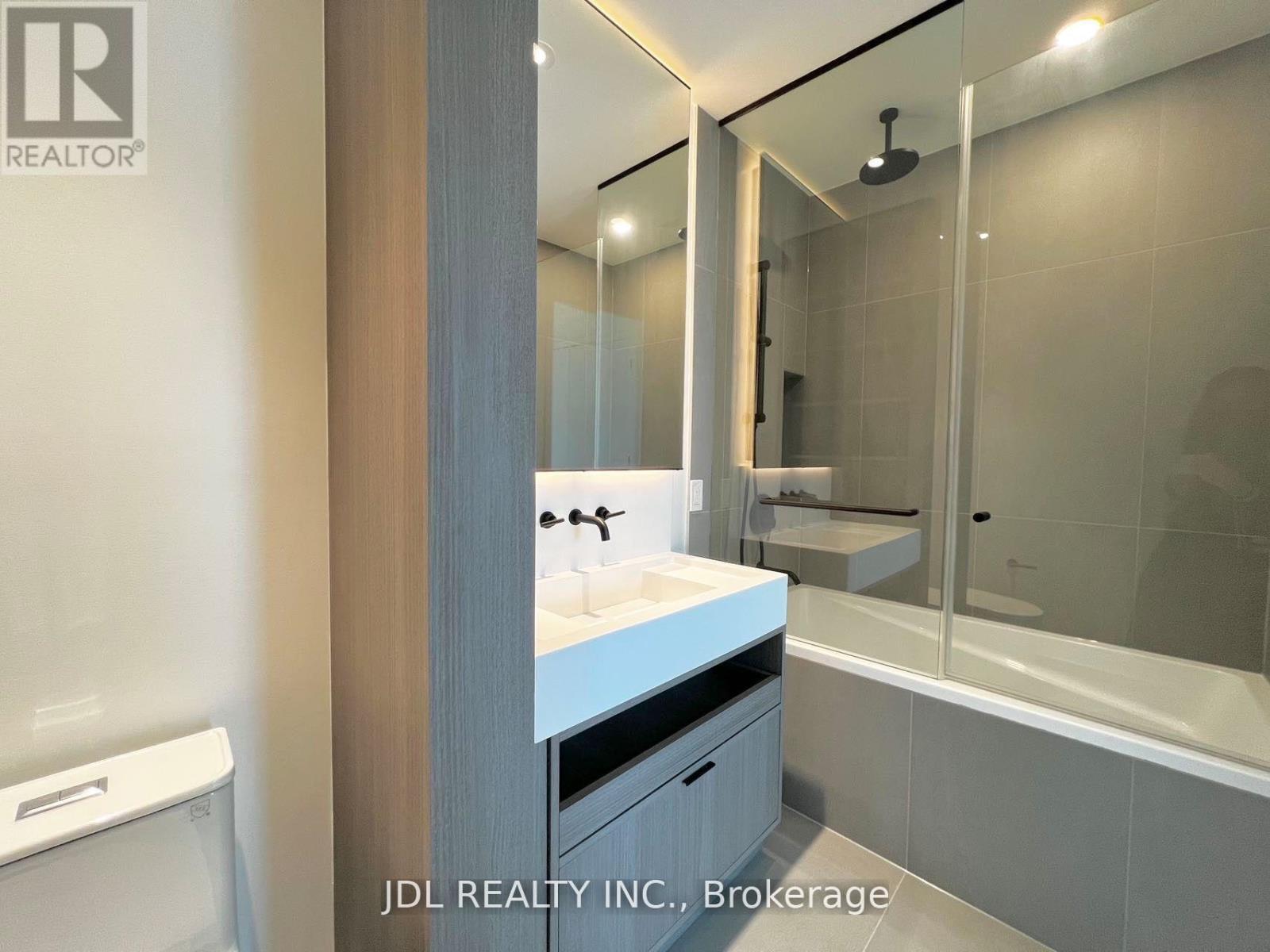 4201 - 55 Charles Street E, Toronto, ON - Indoor Photo Showing Bathroom