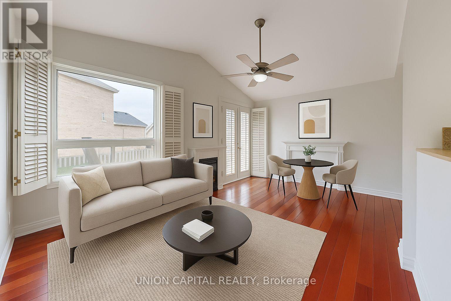 3 Milham Drive, Ajax, ON - Indoor Photo Showing Living Room