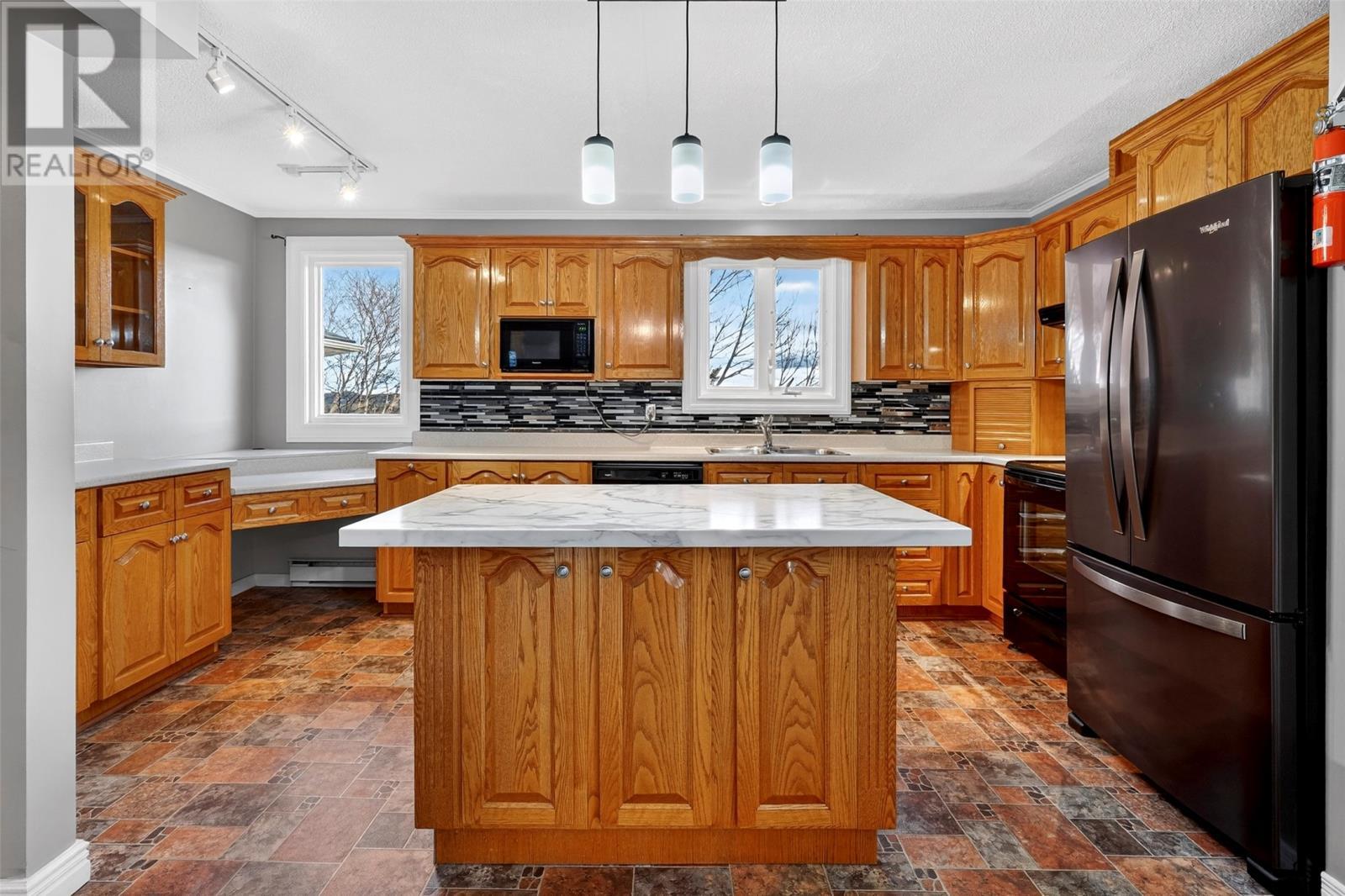 4 French'S Road, Bay Robert'S, NL - Indoor Photo Showing Kitchen