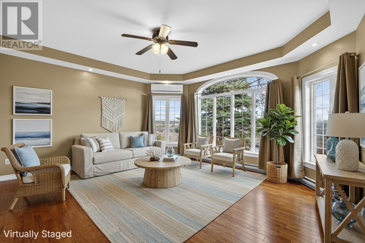 4 French'S Road, Bay Robert'S, NL - Indoor Photo Showing Living Room