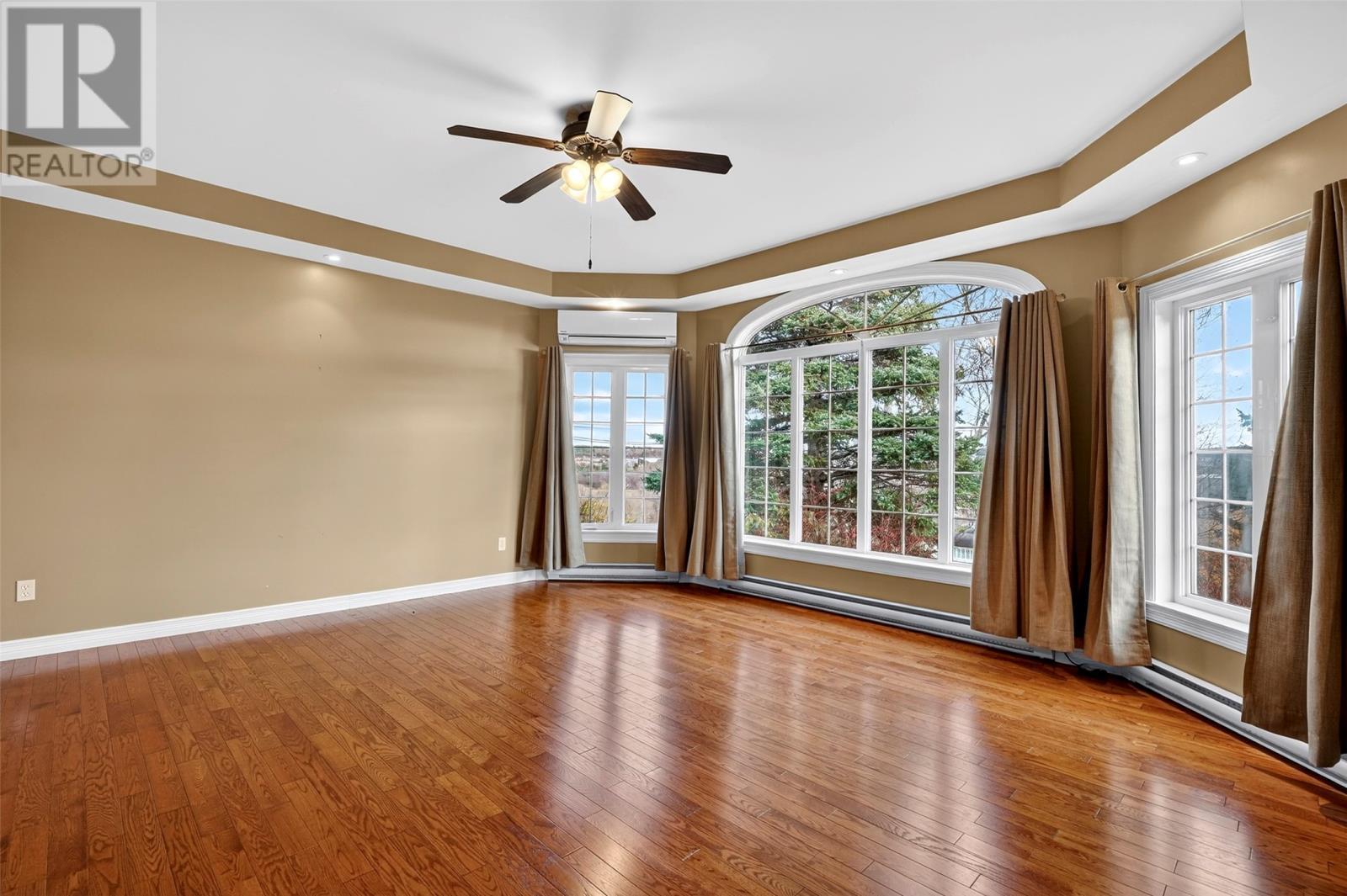 4 French'S Road, Bay Robert'S, NL - Indoor Photo Showing Other Room