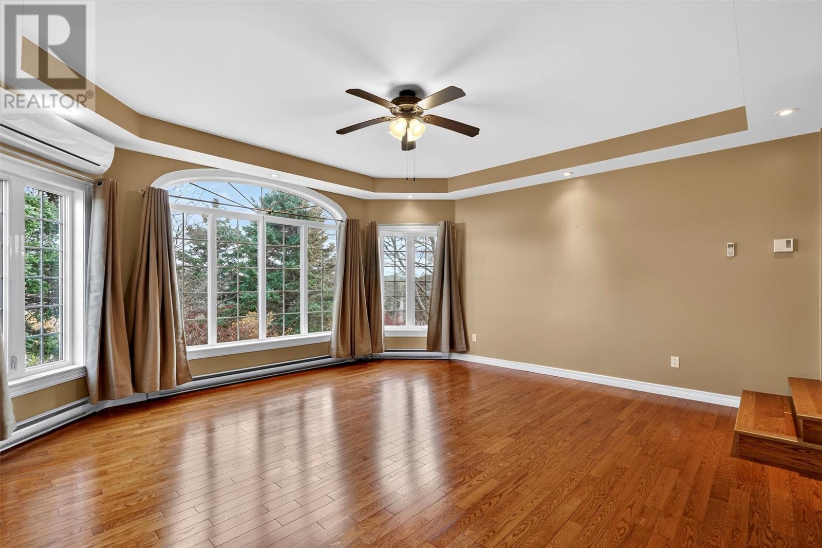 4 French'S Road, Bay Robert'S, NL - Indoor Photo Showing Other Room