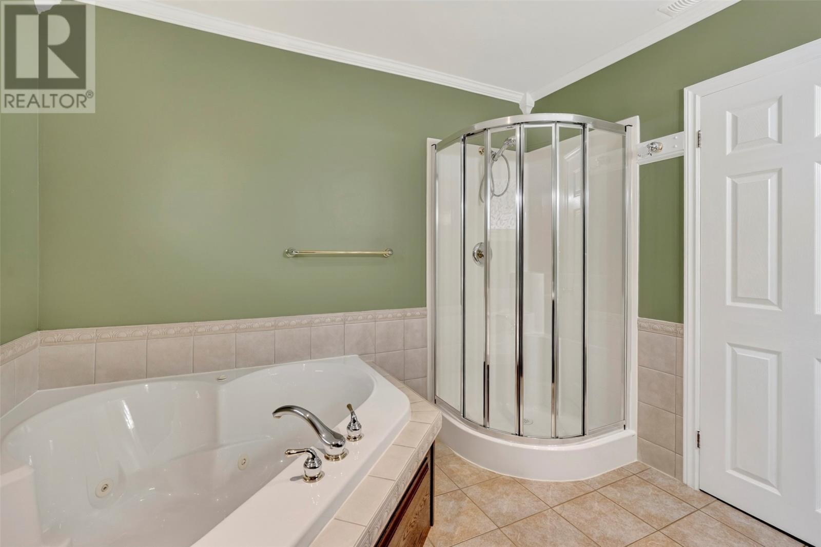 4 French'S Road, Bay Robert'S, NL - Indoor Photo Showing Bathroom