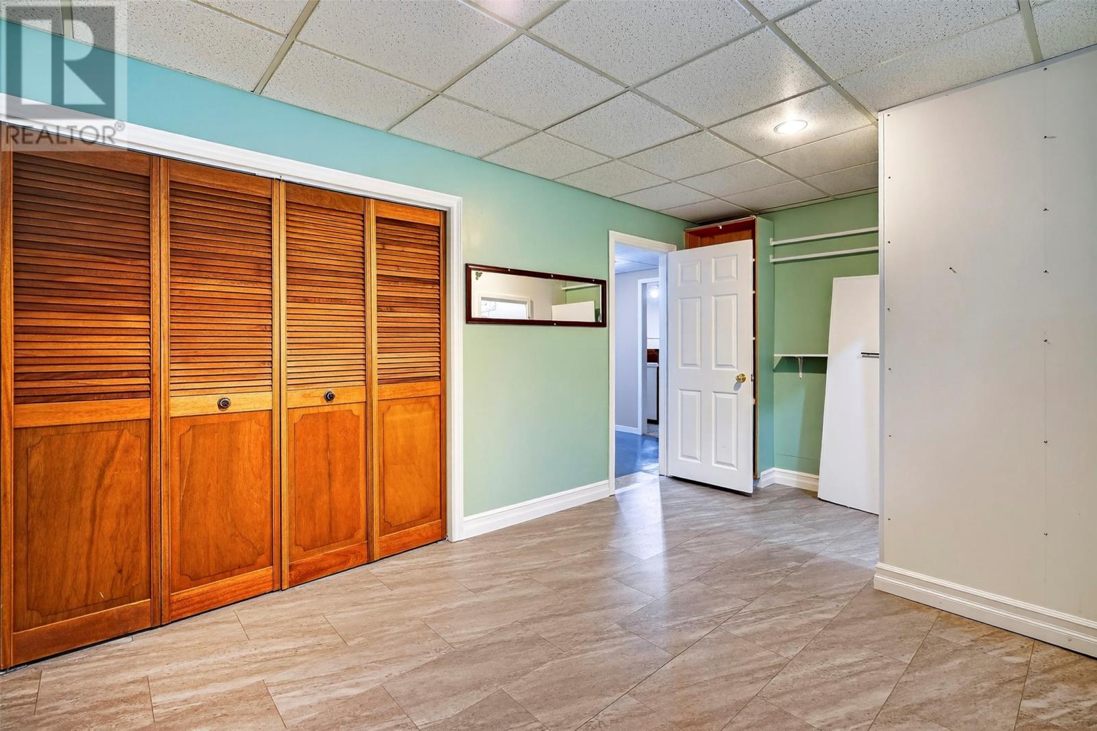 4 French'S Road, Bay Robert'S, NL - Indoor Photo Showing Other Room