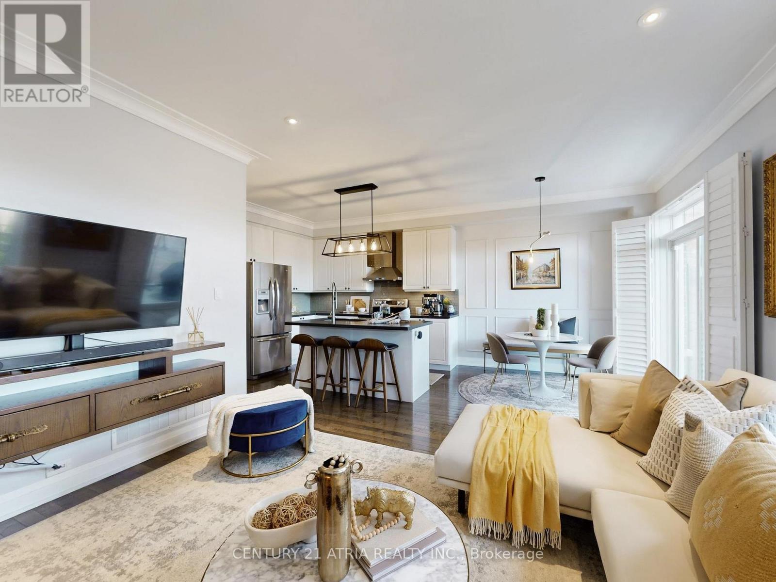 43 Stockell Crescent, Ajax, ON - Indoor Photo Showing Living Room