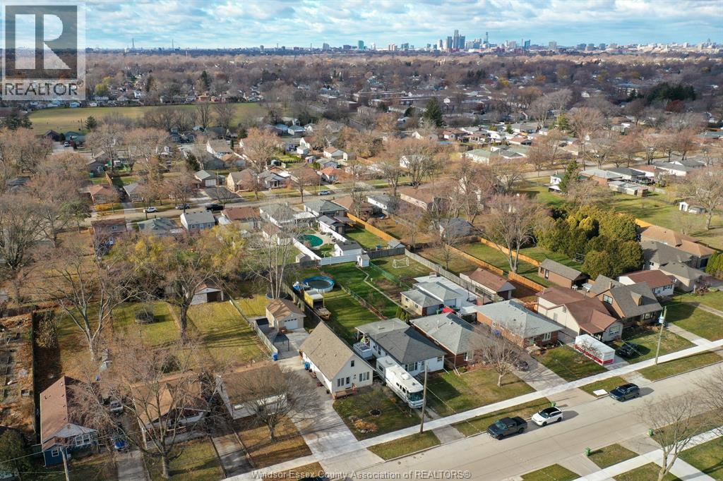 1797 Balfour Boulevard, Windsor, ON - Outdoor With View