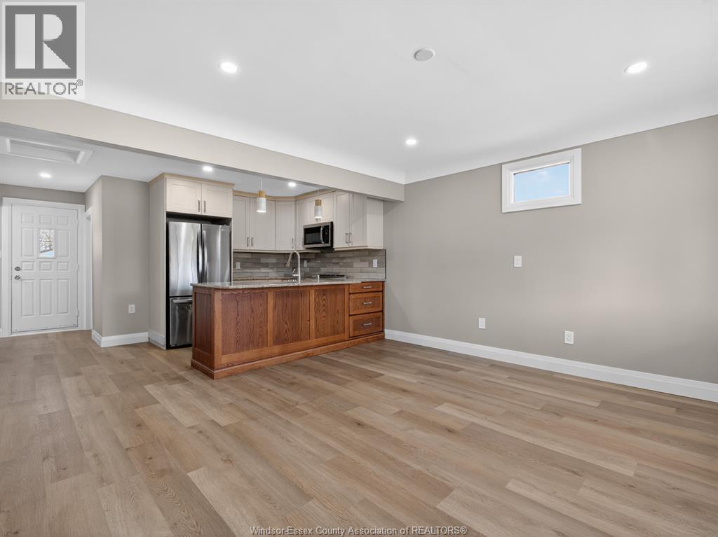 1797 Balfour Boulevard, Windsor, ON - Indoor