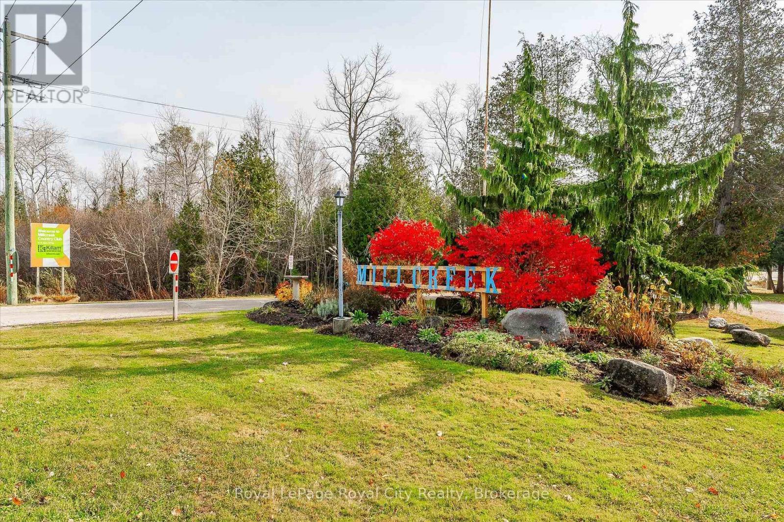 10 Spruce Avenue, Puslinch, ON - Outdoor