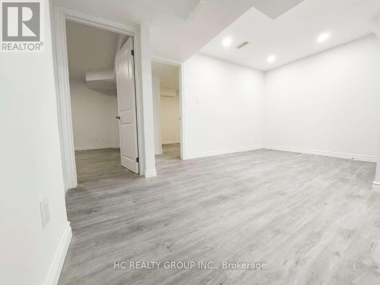 Living/Dining Room - 33 Mac Campbell Bsmt Way, Bradford West Gwillimbury, ON - Indoor Photo Showing Other Room
