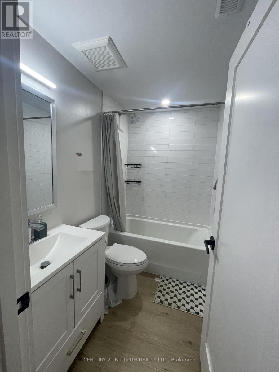 56 Olive Crescent, Orillia, ON - Indoor Photo Showing Bathroom