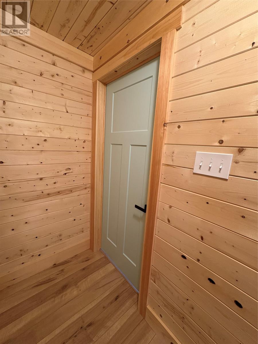 110 Comfort Cove Road, Comfort Cove-Newstead, NL - Indoor Photo Showing Other Room