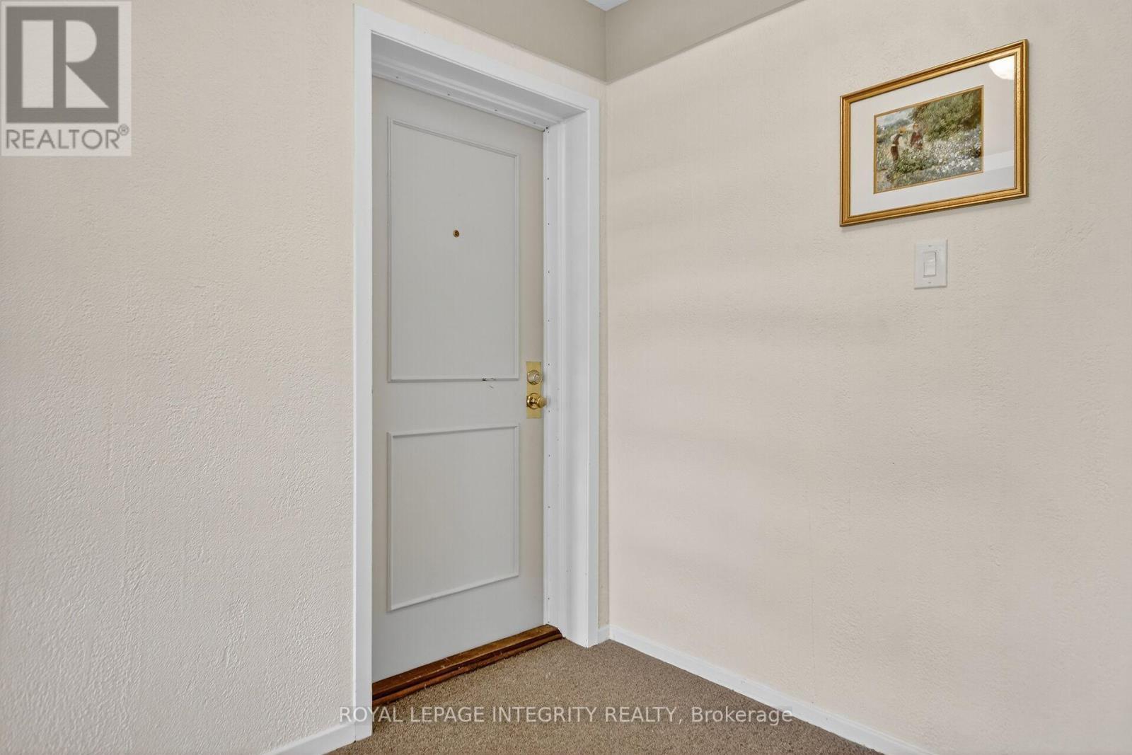 A - 214 Equestrian Drive N, Ottawa, ON - Indoor Photo Showing Other Room