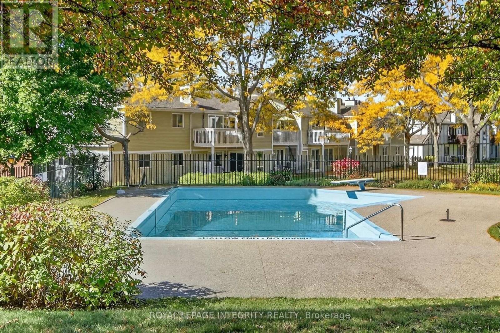 A - 214 Equestrian Drive N, Ottawa, ON - Outdoor With In Ground Pool