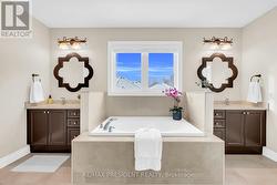 5pc Primary Ensuite -