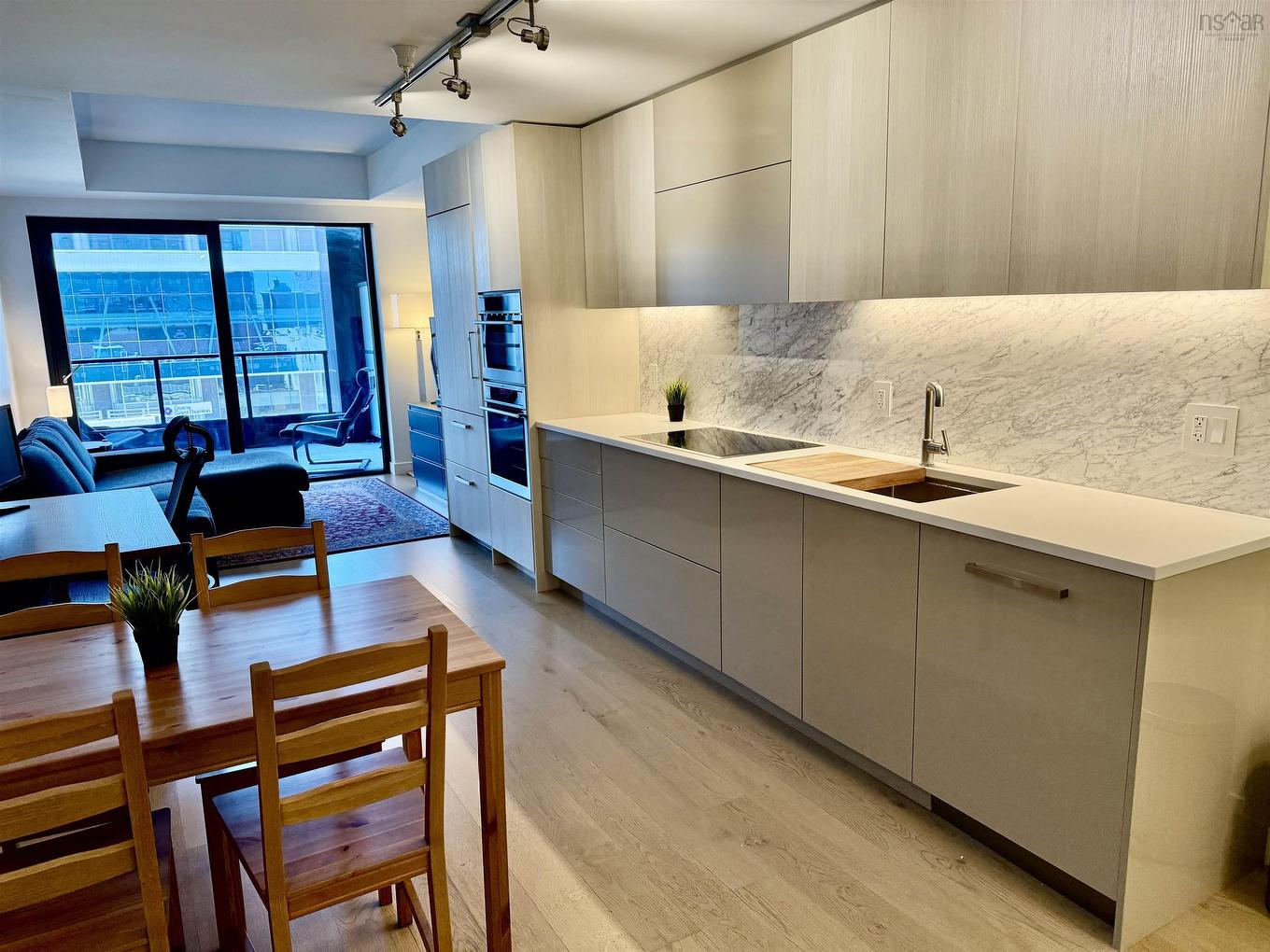 902 1650 Granville Street, Halifax, NS