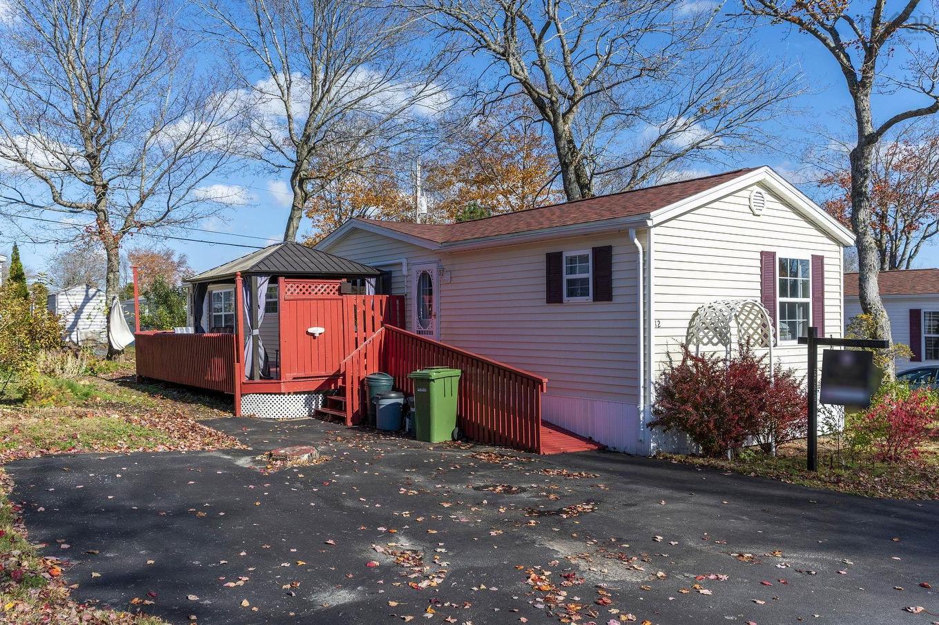 12 Eighth Street, Lucasville, NS