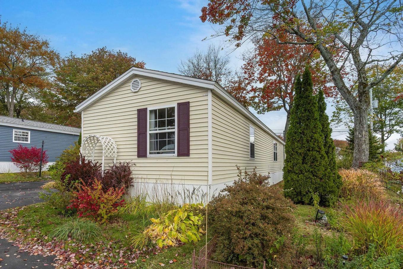 12 Eighth Street, Lucasville, NS