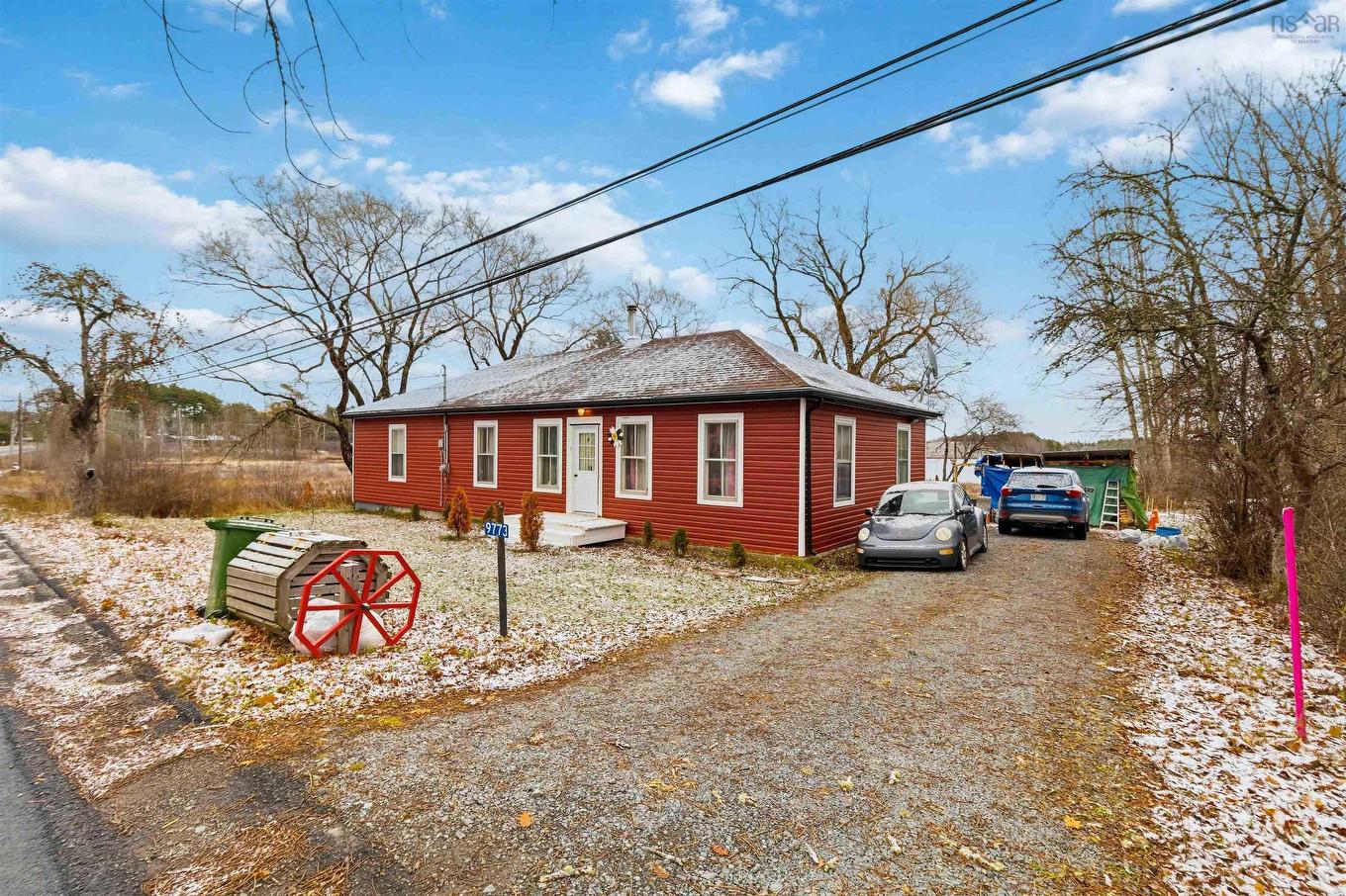 9773 Highway 8, Caledonia, NS