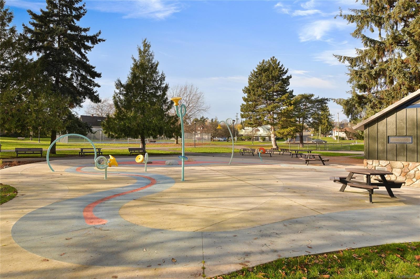 105-3215 Alder St, Saanich, BC - Outdoor With View