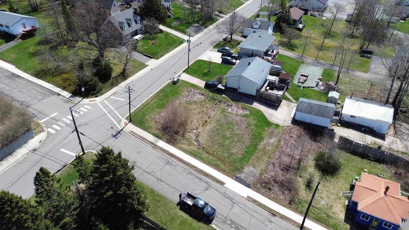 32 Macsween Street, Port Hawkesbury, NS