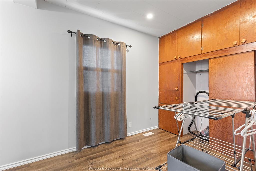 100 Elm Street, Wheatley, ON