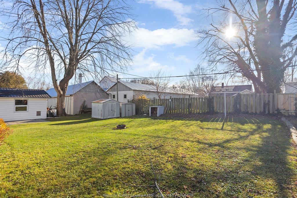 100 Elm Street, Wheatley, ON