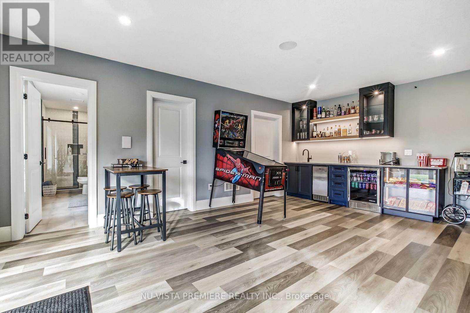 5233 Line 2 Line, Perth South (Blanshard), ON - Indoor