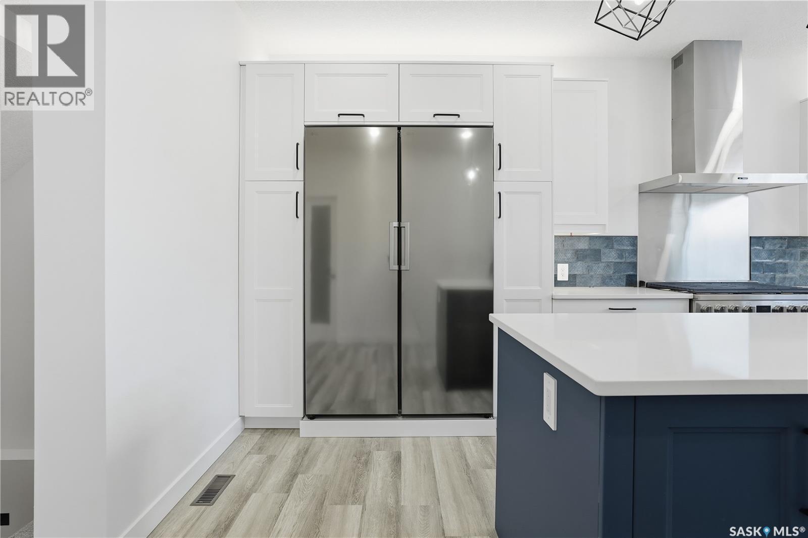 3130 Garnet Street, Regina, SK - Indoor Photo Showing Kitchen With Upgraded Kitchen