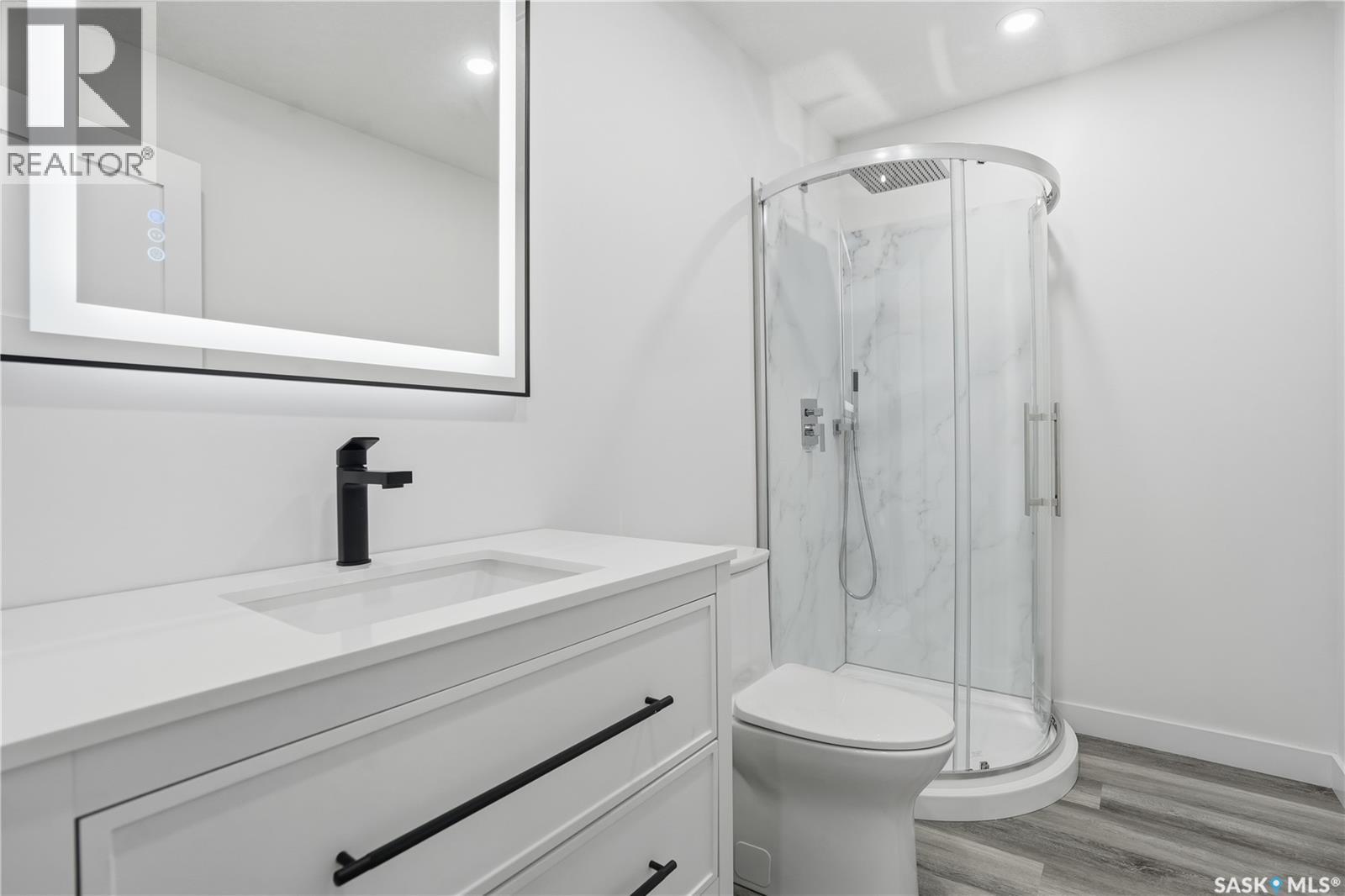 3130 Garnet Street, Regina, SK - Indoor Photo Showing Bathroom
