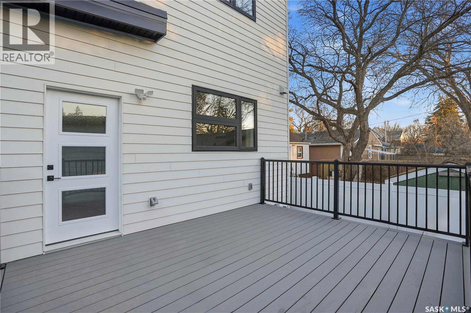 3130 Garnet Street, Regina, SK - Outdoor With Exterior