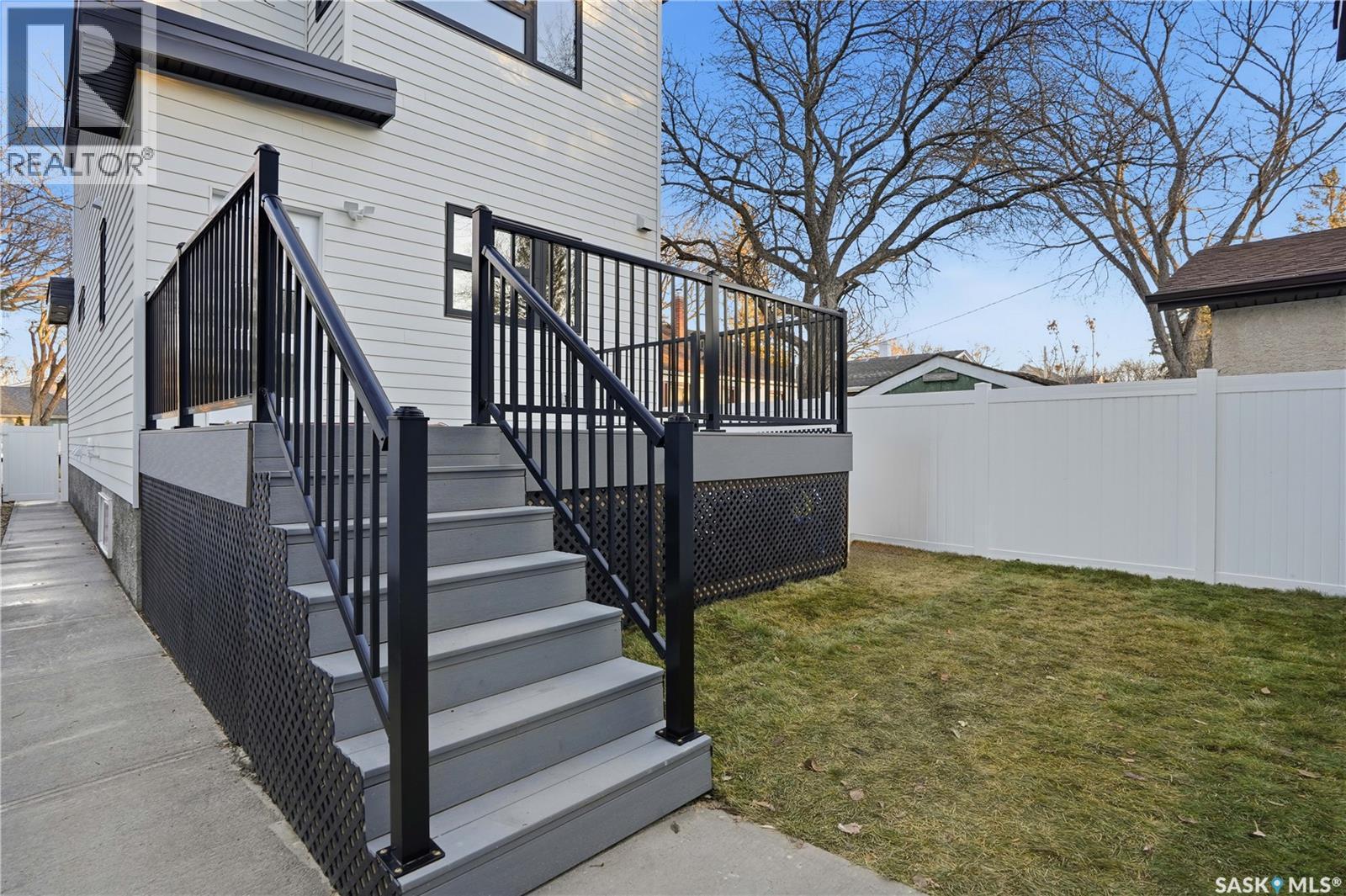 3130 Garnet Street, Regina, SK - Outdoor