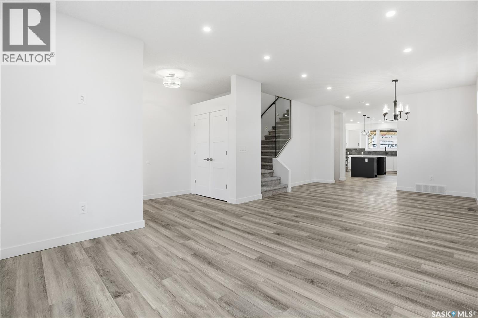 3130 Garnet Street, Regina, SK - Indoor