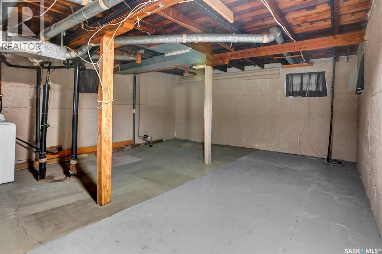 2234 Winnipeg Street, Regina, SK - Indoor Photo Showing Basement